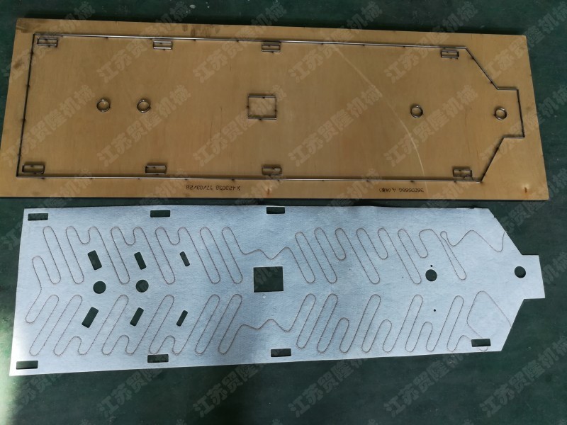 汽車加熱墊成型裁切機